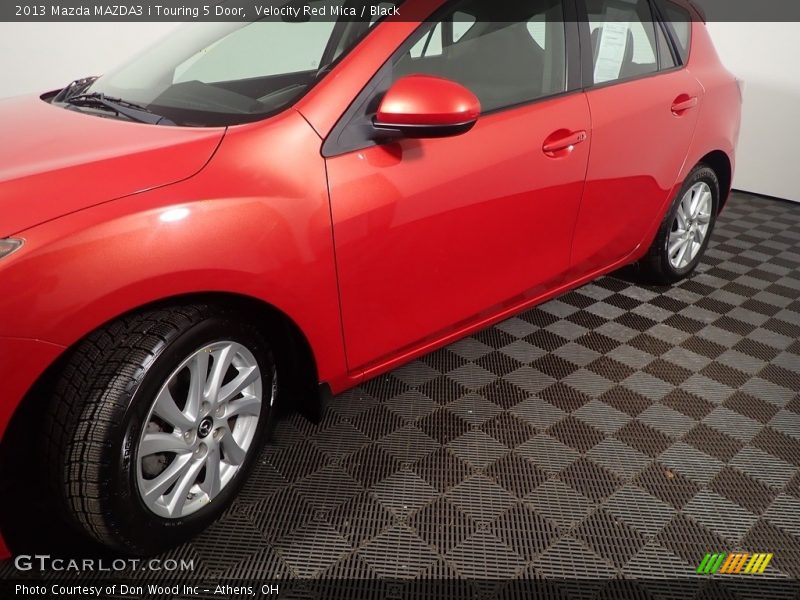 Velocity Red Mica / Black 2013 Mazda MAZDA3 i Touring 5 Door