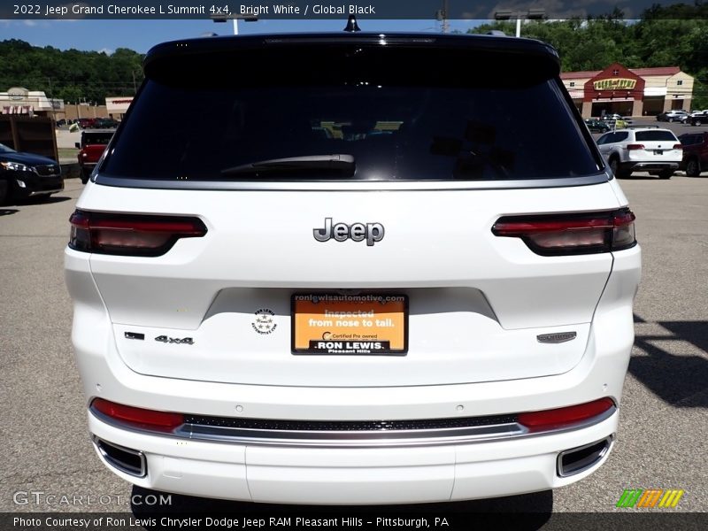 Bright White / Global Black 2022 Jeep Grand Cherokee L Summit 4x4