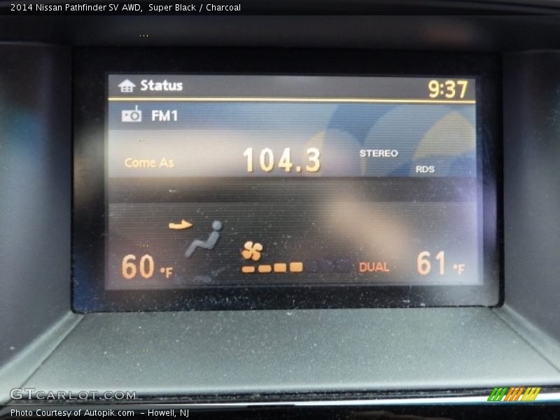 Super Black / Charcoal 2014 Nissan Pathfinder SV AWD