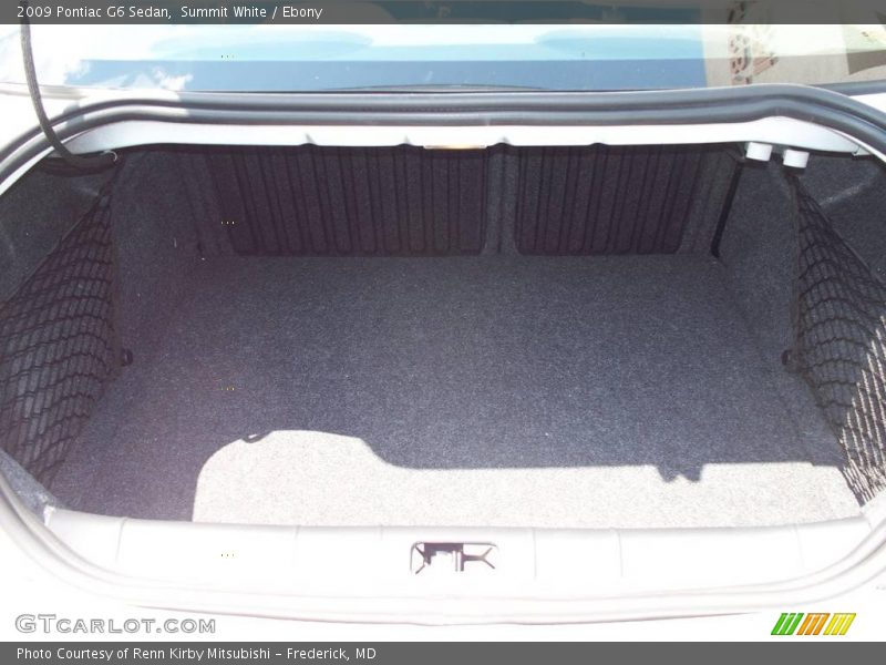 Summit White / Ebony 2009 Pontiac G6 Sedan