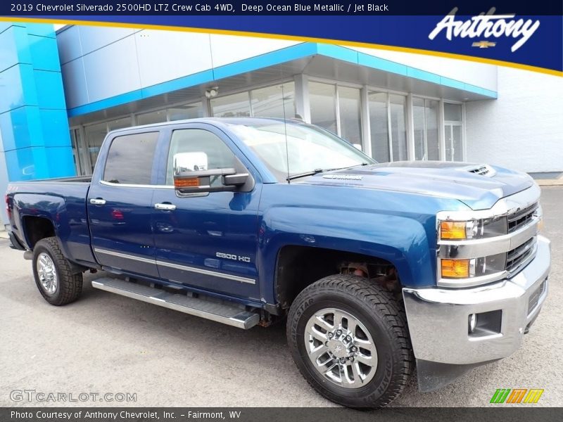 Deep Ocean Blue Metallic / Jet Black 2019 Chevrolet Silverado 2500HD LTZ Crew Cab 4WD