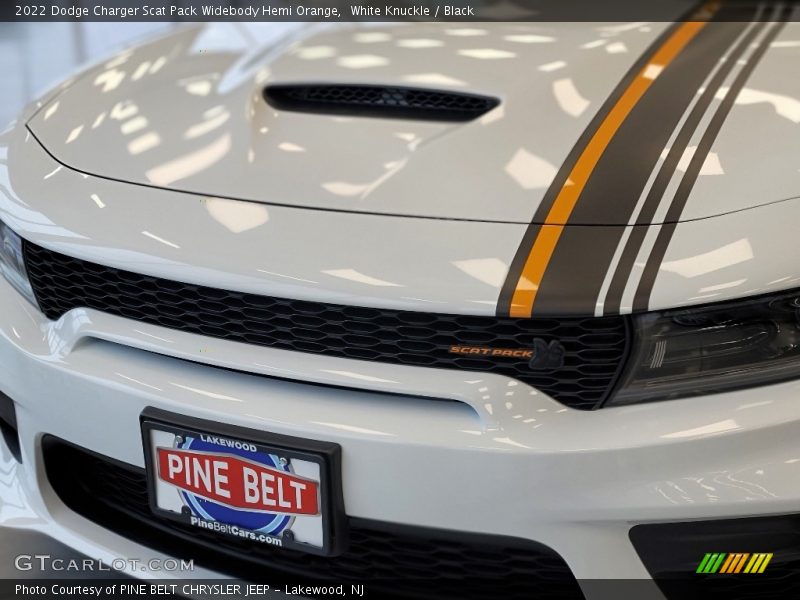White Knuckle / Black 2022 Dodge Charger Scat Pack Widebody Hemi Orange