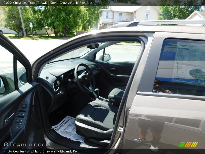 Stone Gray Metallic / Jet Black 2022 Chevrolet Trax LT AWD