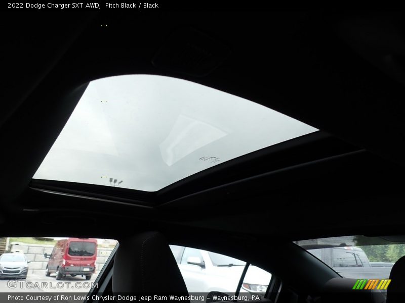 Pitch Black / Black 2022 Dodge Charger SXT AWD