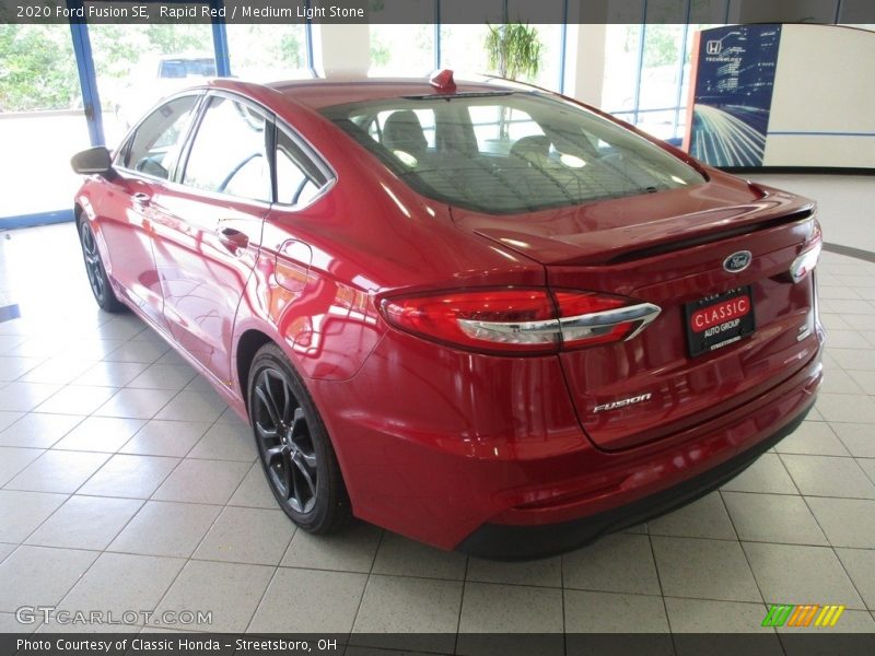 Rapid Red / Medium Light Stone 2020 Ford Fusion SE