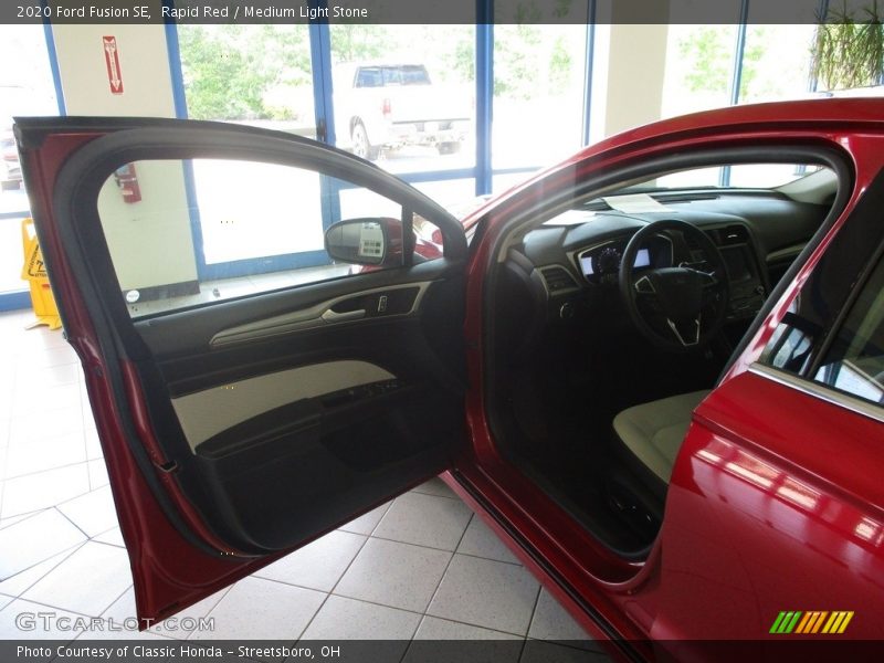 Rapid Red / Medium Light Stone 2020 Ford Fusion SE