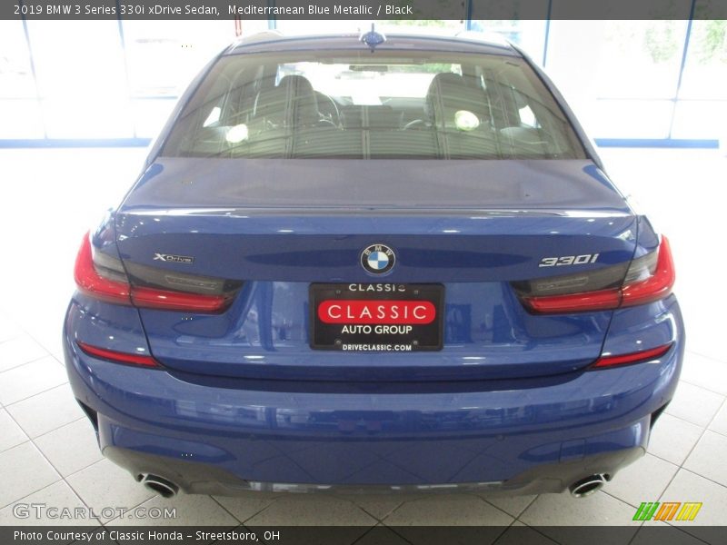 Mediterranean Blue Metallic / Black 2019 BMW 3 Series 330i xDrive Sedan