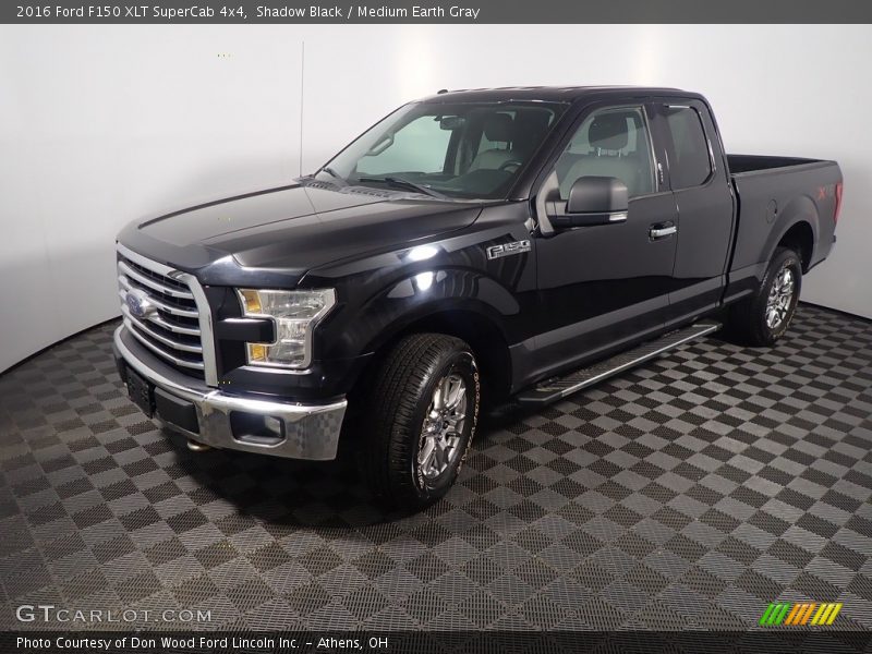 Shadow Black / Medium Earth Gray 2016 Ford F150 XLT SuperCab 4x4