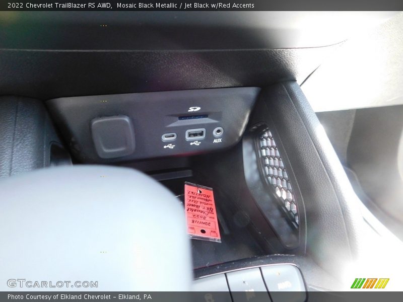Mosaic Black Metallic / Jet Black w/Red Accents 2022 Chevrolet TrailBlazer RS AWD