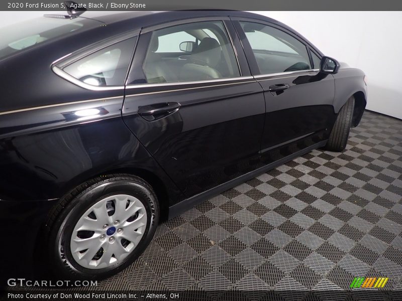 Agate Black / Ebony Stone 2020 Ford Fusion S
