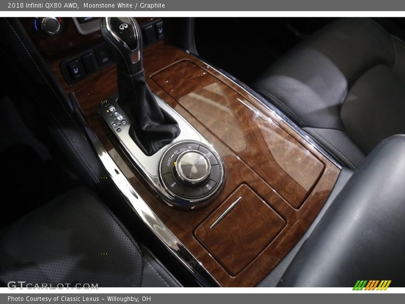 Moonstone White / Graphite 2018 Infiniti QX80 AWD