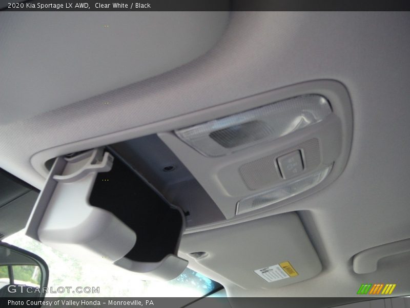 Clear White / Black 2020 Kia Sportage LX AWD