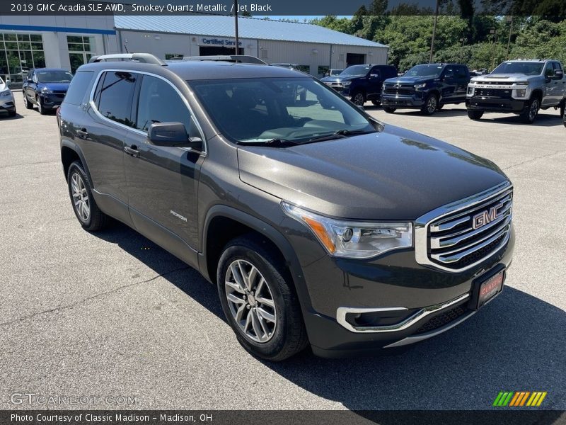 Smokey Quartz Metallic / Jet Black 2019 GMC Acadia SLE AWD