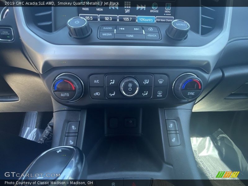 Smokey Quartz Metallic / Jet Black 2019 GMC Acadia SLE AWD