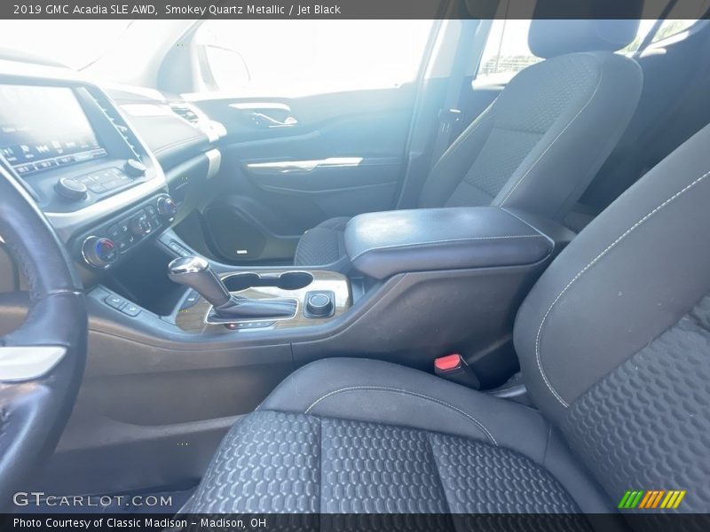 Smokey Quartz Metallic / Jet Black 2019 GMC Acadia SLE AWD