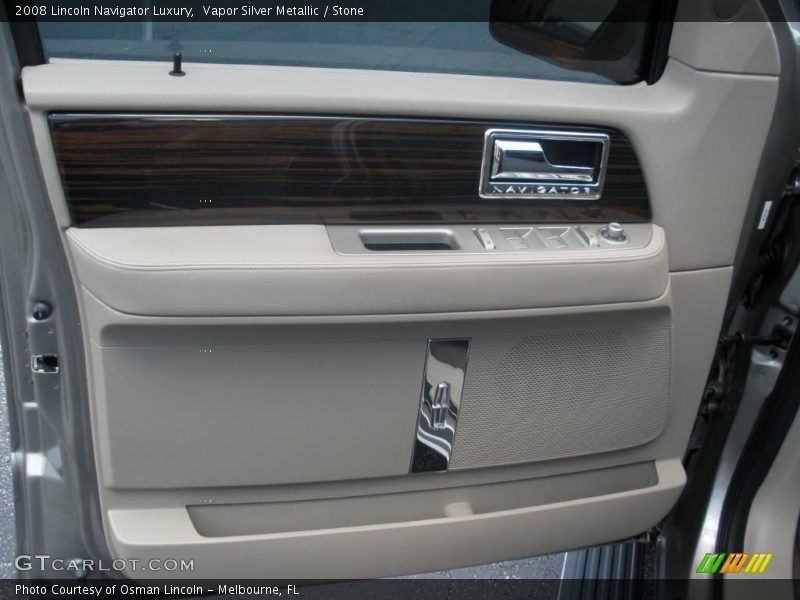 Vapor Silver Metallic / Stone 2008 Lincoln Navigator Luxury