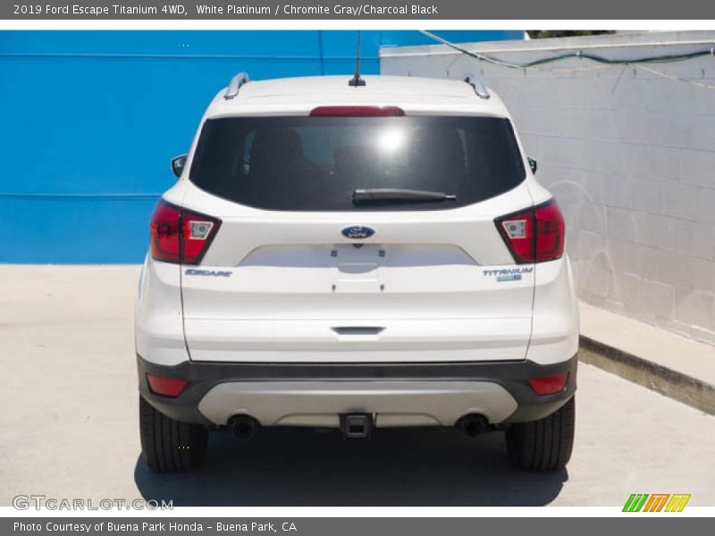 White Platinum / Chromite Gray/Charcoal Black 2019 Ford Escape Titanium 4WD
