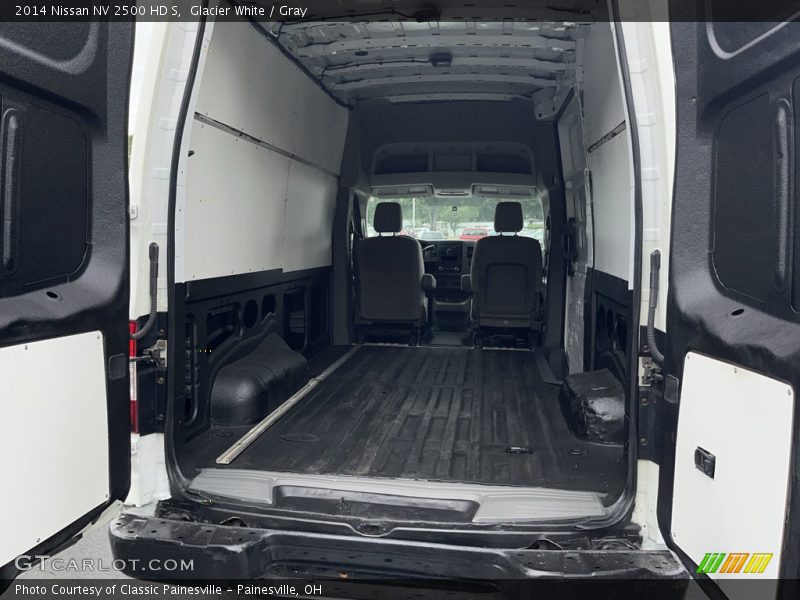 Glacier White / Gray 2014 Nissan NV 2500 HD S