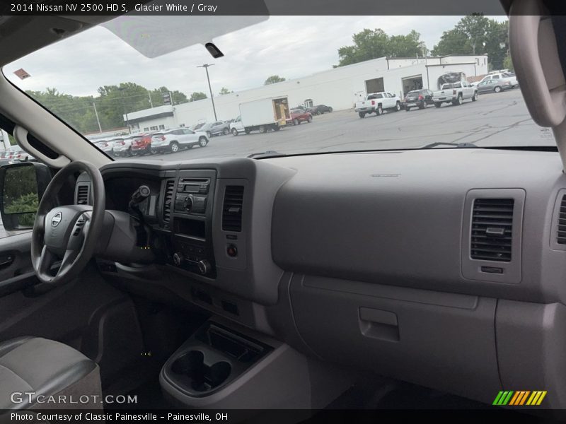 Glacier White / Gray 2014 Nissan NV 2500 HD S
