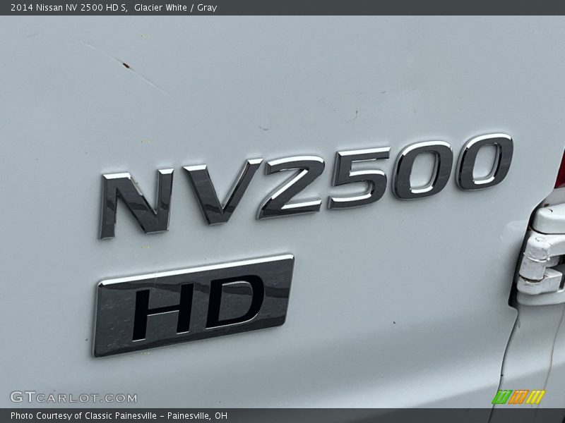  2014 NV 2500 HD S Logo