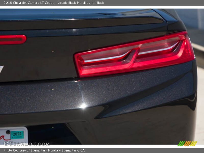 Mosaic Black Metallic / Jet Black 2018 Chevrolet Camaro LT Coupe