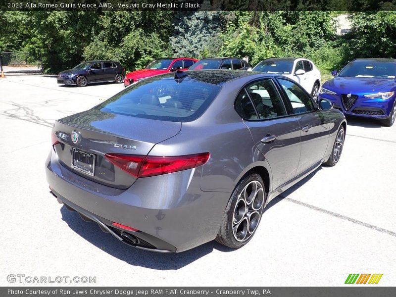 Vesuvio Gray Metallic / Black 2022 Alfa Romeo Giulia Veloce AWD