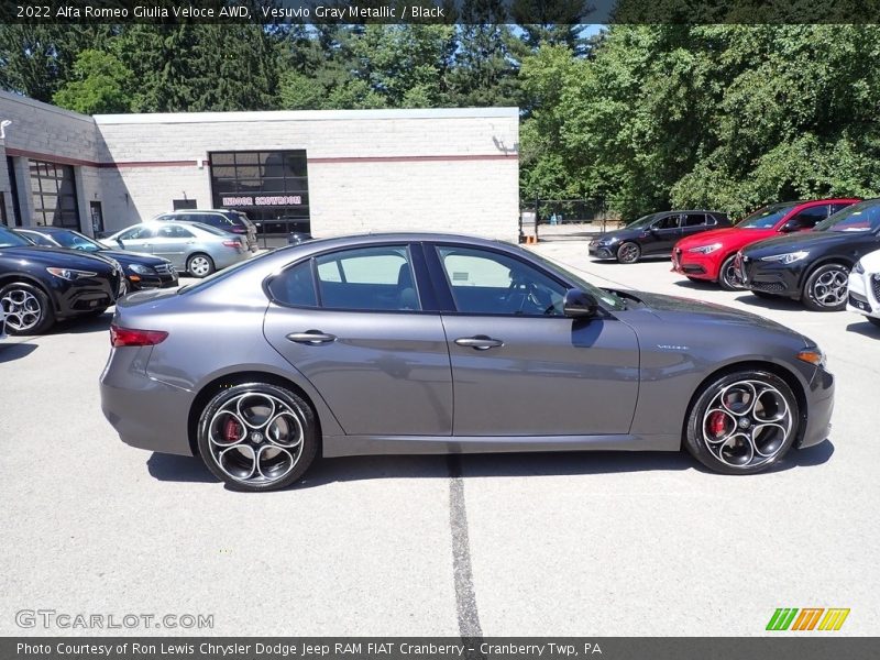 Vesuvio Gray Metallic / Black 2022 Alfa Romeo Giulia Veloce AWD