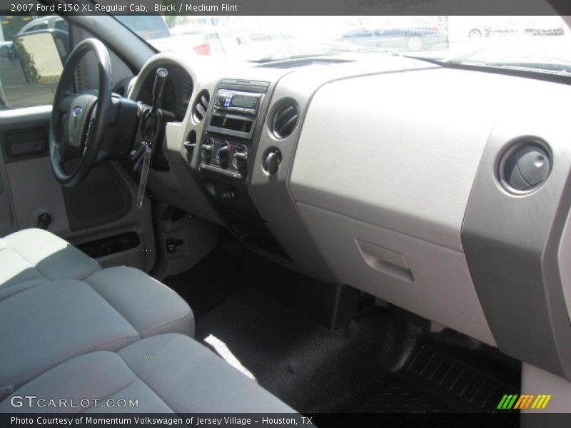 Black / Medium Flint 2007 Ford F150 XL Regular Cab