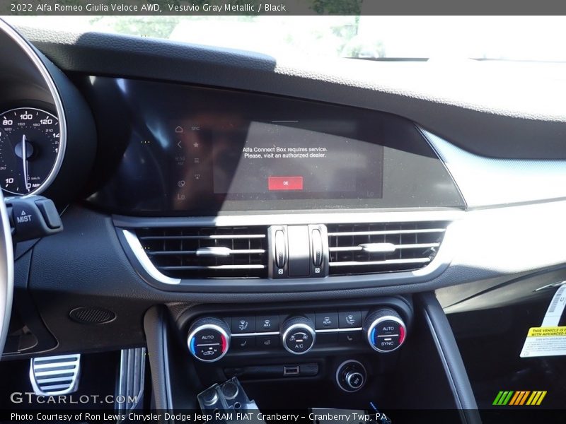 Vesuvio Gray Metallic / Black 2022 Alfa Romeo Giulia Veloce AWD