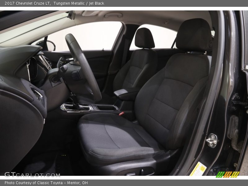 Tungsten Metallic / Jet Black 2017 Chevrolet Cruze LT