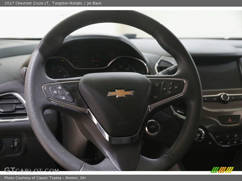 Tungsten Metallic / Jet Black 2017 Chevrolet Cruze LT