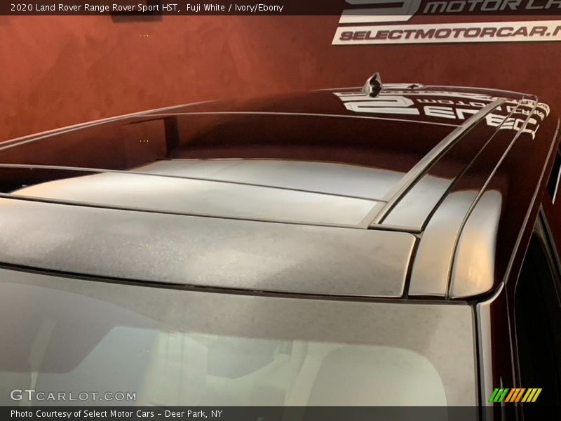 Fuji White / Ivory/Ebony 2020 Land Rover Range Rover Sport HST