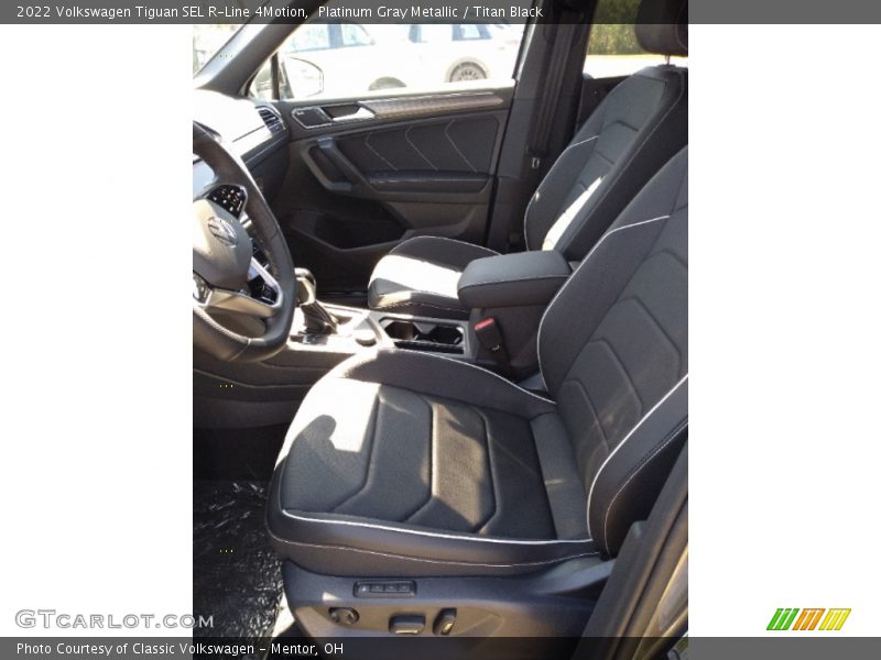  2022 Tiguan SEL R-Line 4Motion Titan Black Interior
