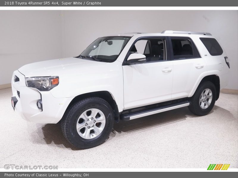 Super White / Graphite 2018 Toyota 4Runner SR5 4x4