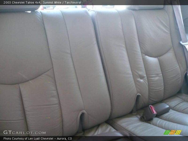 Summit White / Tan/Neutral 2003 Chevrolet Tahoe 4x4