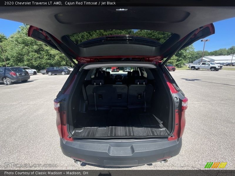 Cajun Red Tintcoat / Jet Black 2020 Chevrolet Traverse LT AWD