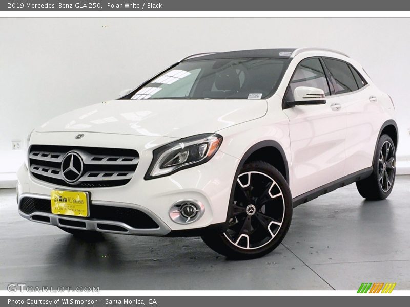 Polar White / Black 2019 Mercedes-Benz GLA 250