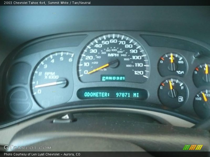 Summit White / Tan/Neutral 2003 Chevrolet Tahoe 4x4