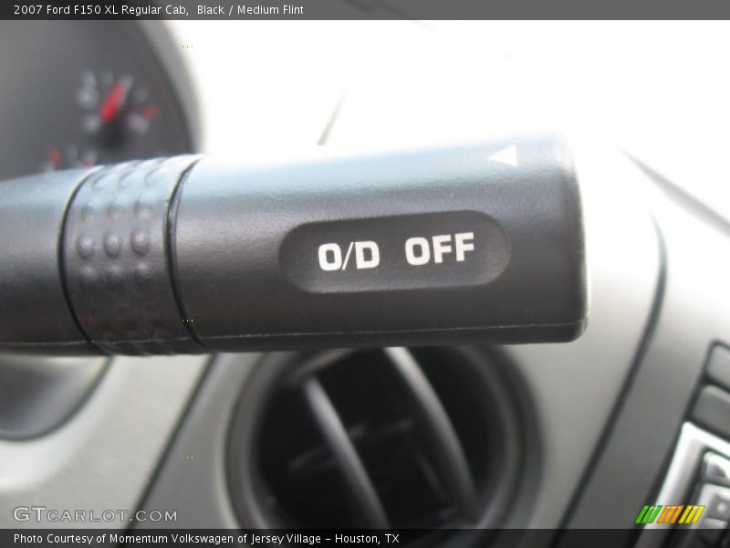 Black / Medium Flint 2007 Ford F150 XL Regular Cab