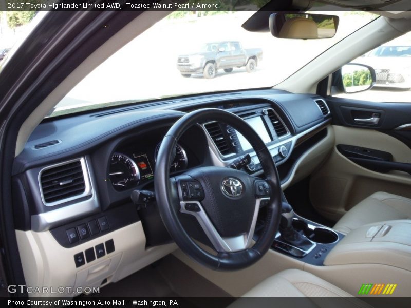 Toasted Walnut Pearl / Almond 2017 Toyota Highlander Limited AWD