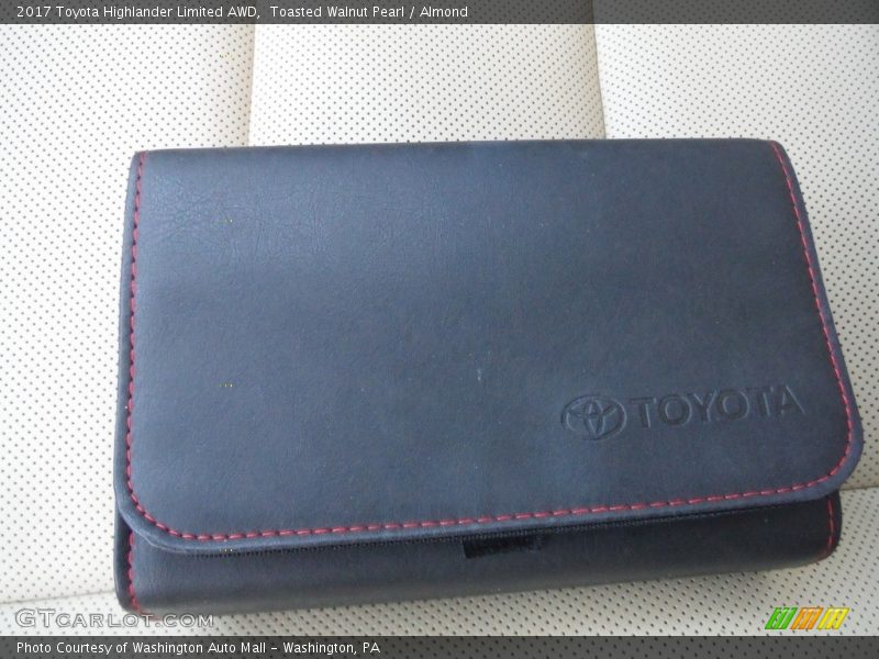 Toasted Walnut Pearl / Almond 2017 Toyota Highlander Limited AWD