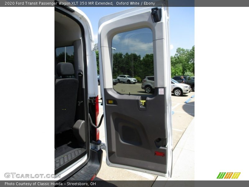 Oxford White / Ebony 2020 Ford Transit Passenger Wagon XLT 350 MR Extended