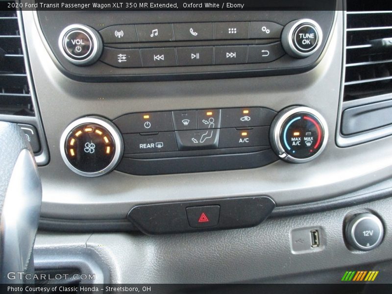 Oxford White / Ebony 2020 Ford Transit Passenger Wagon XLT 350 MR Extended