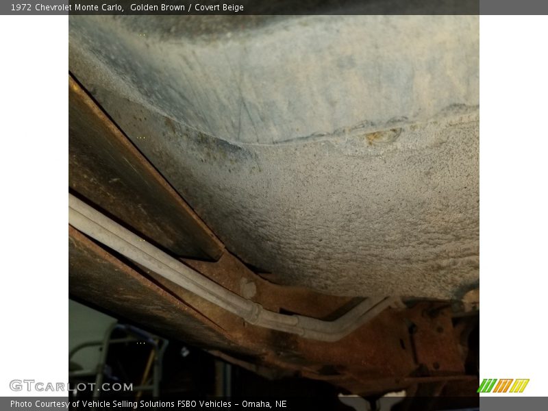 Golden Brown / Covert Beige 1972 Chevrolet Monte Carlo
