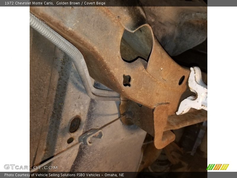 Golden Brown / Covert Beige 1972 Chevrolet Monte Carlo