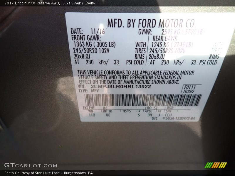 Luxe Silver / Ebony 2017 Lincoln MKX Reserve AWD