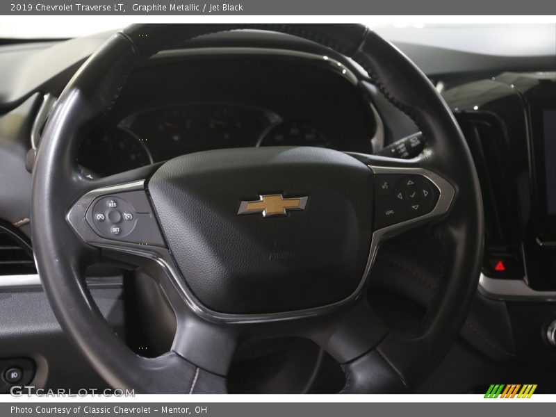 Graphite Metallic / Jet Black 2019 Chevrolet Traverse LT