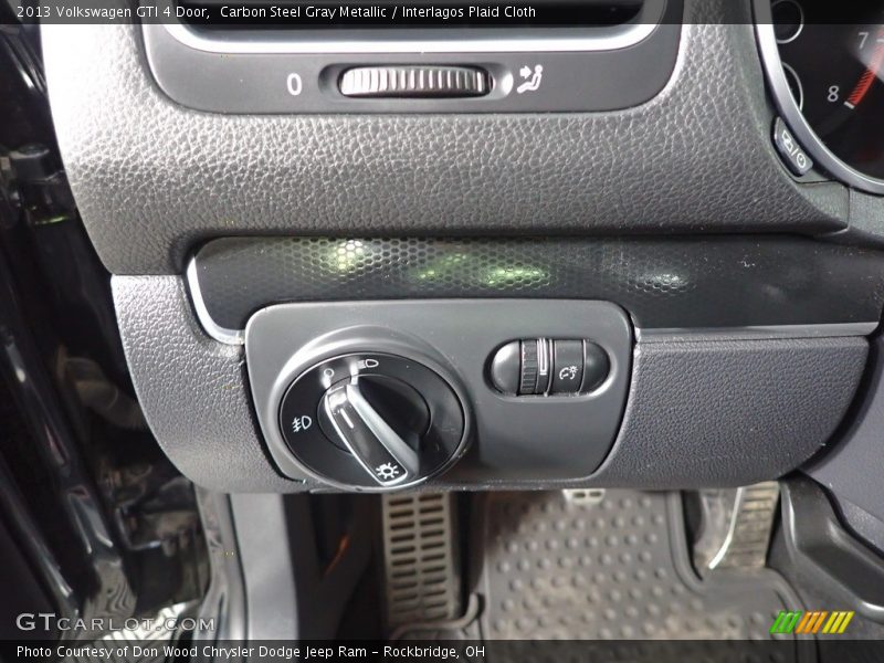 Carbon Steel Gray Metallic / Interlagos Plaid Cloth 2013 Volkswagen GTI 4 Door