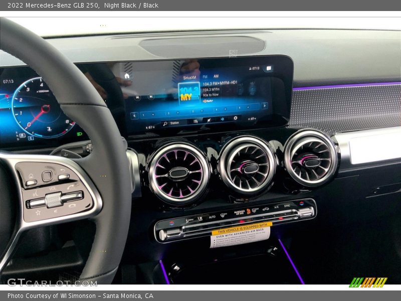 Night Black / Black 2022 Mercedes-Benz GLB 250