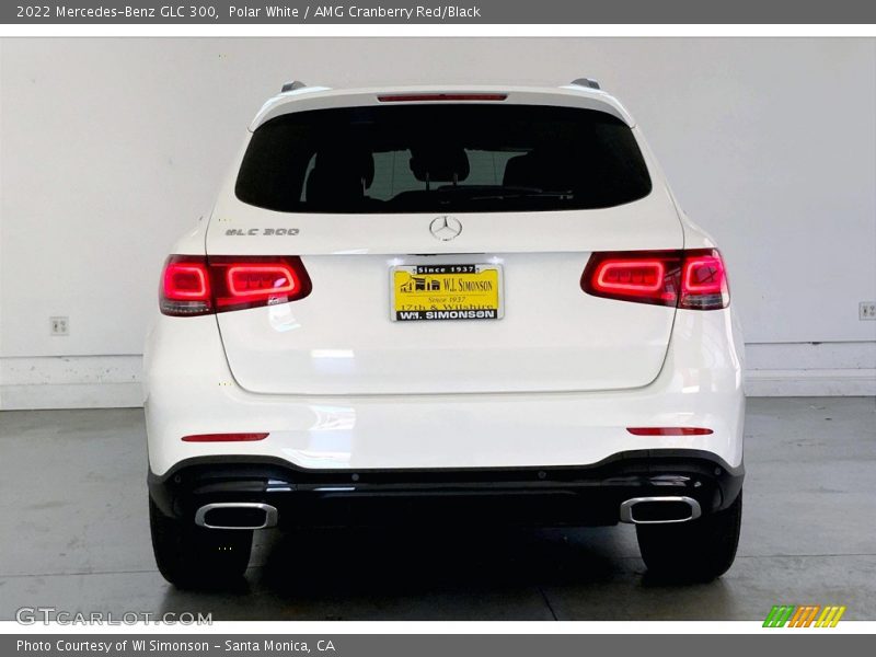 Polar White / AMG Cranberry Red/Black 2022 Mercedes-Benz GLC 300